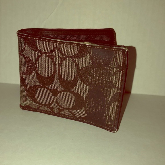 Faded Coach Wallet - Picture 1 of 3